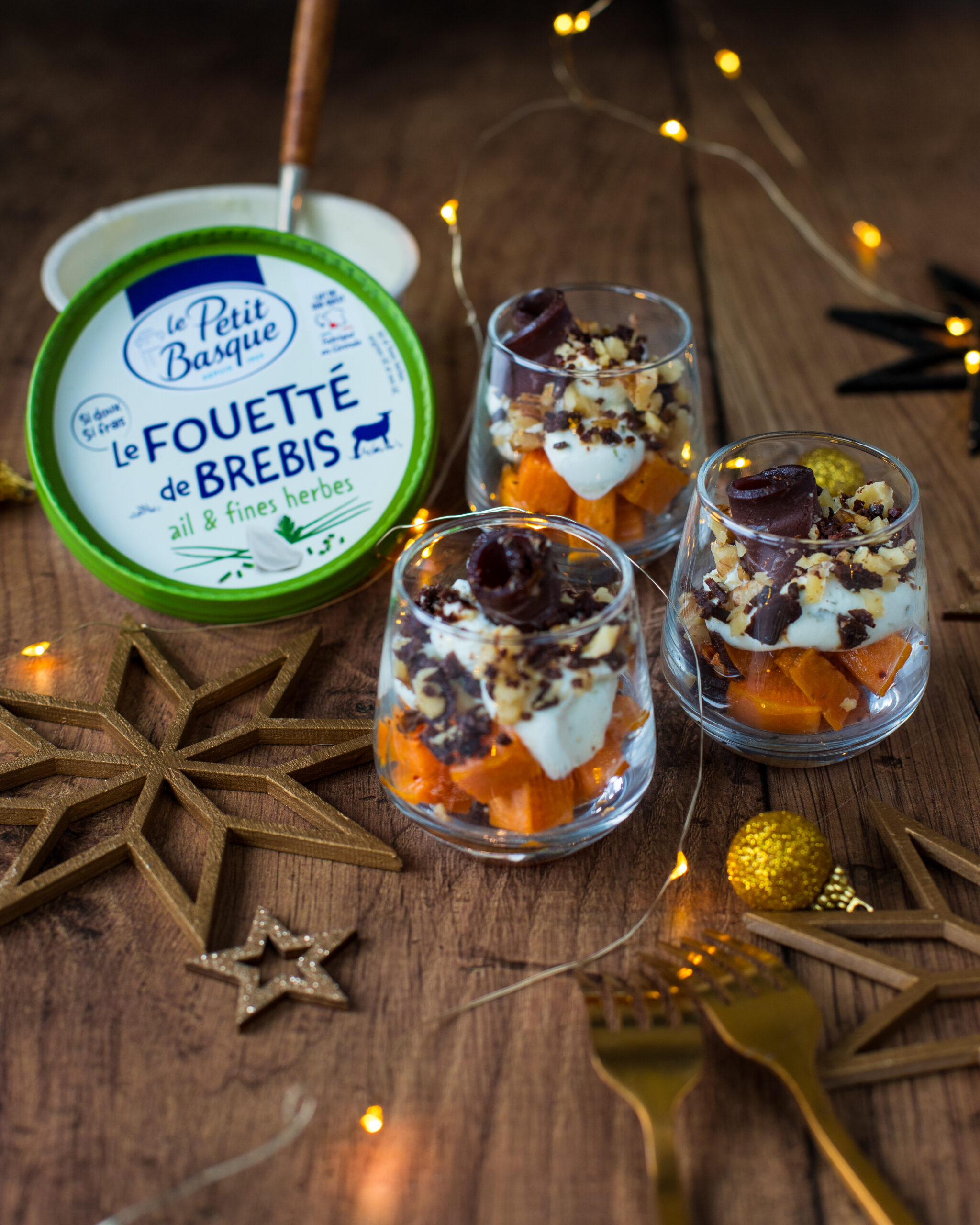 verrines de Noël fouetté de brebis, patates douces, magret et noix